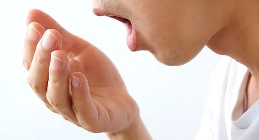 Produkty, ktoré pomôžu odstrániť zápach z úst